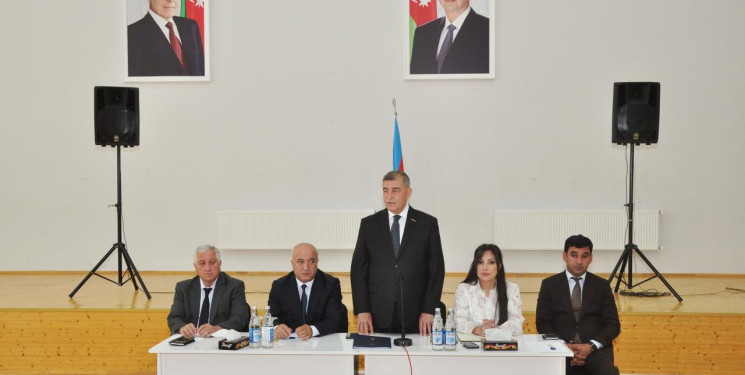 Şəhər İcra Hakimiyyətinin başçısı İlqar Abbasov növbəti səyyar görüş keçirib.